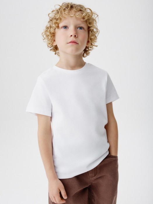 набор из 2 базовых футболок детских от бренда sela вид слева