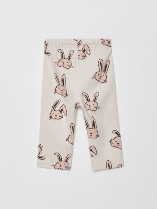 Товар сливового цвета с внутренней стороны