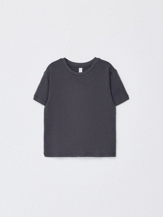 набор из 2 футболок для мальчиков из россии вид сбоку