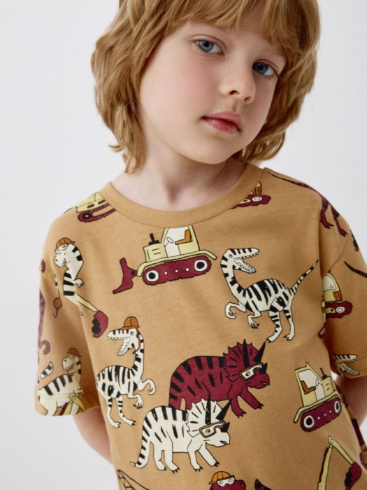 набор из 2 футболок для мальчиков универсального стиля с лицевой стороны