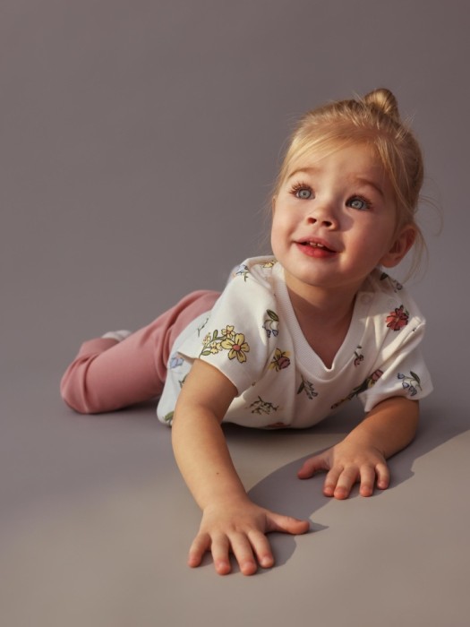 набор из 2 футболок для малышей универсального стиля с лицевой стороны