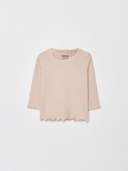 Товар сливового цвета с внутренней стороны