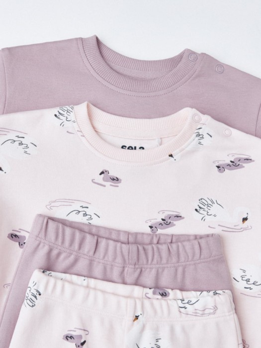 набор из 2 пижам для малышей от бренда sela вид слева