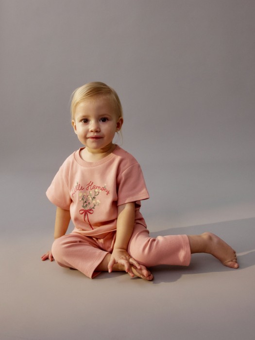 набор из 2 трикотажных брюк для малышей от бренда sela вид слева