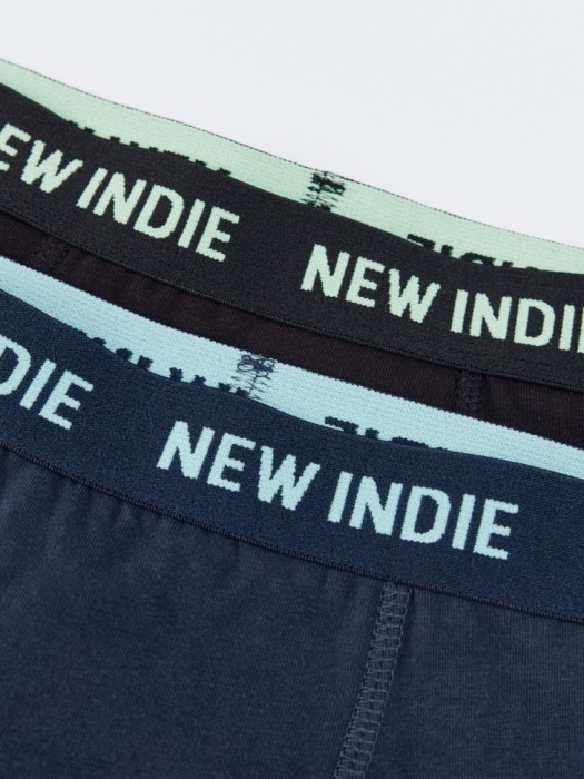 набор из 2 трусов-боксеров для мальчиков от бренда sela вид слева