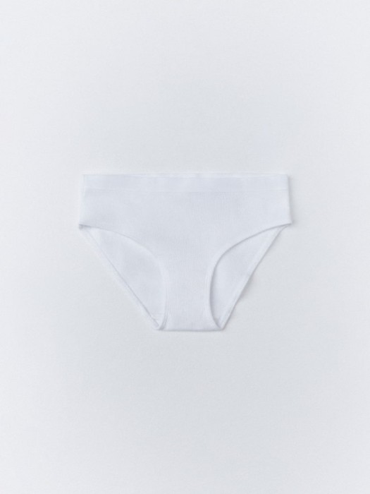 набор из 2 трусов-слипов для девочек от бренда sela вид слева