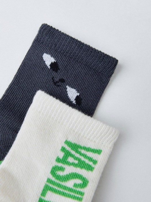 набор из 3 пар носков  х vasilinciaga для малышей от бренда sela вид слева