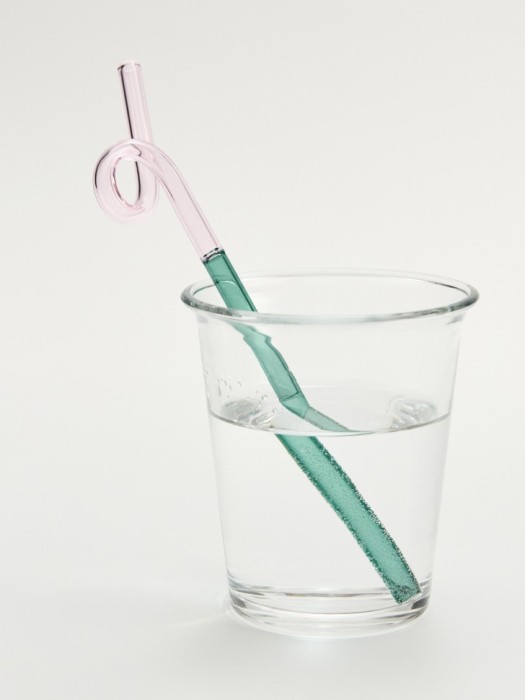 набор стеклянных трубочек с ершиком от бренда sela вид слева