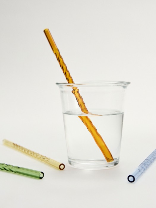 набор стеклянных трубочек с ершиком от бренда sela вид слева