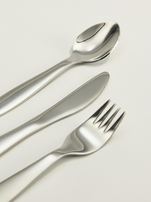 набор столовых приборов, 3 шт от бренда sela вид слева