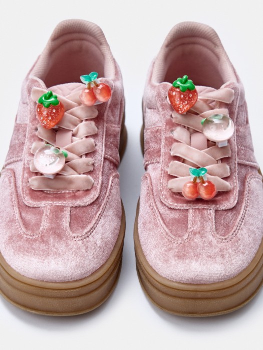 набор украшений для обуви детский от бренда sela вид слева