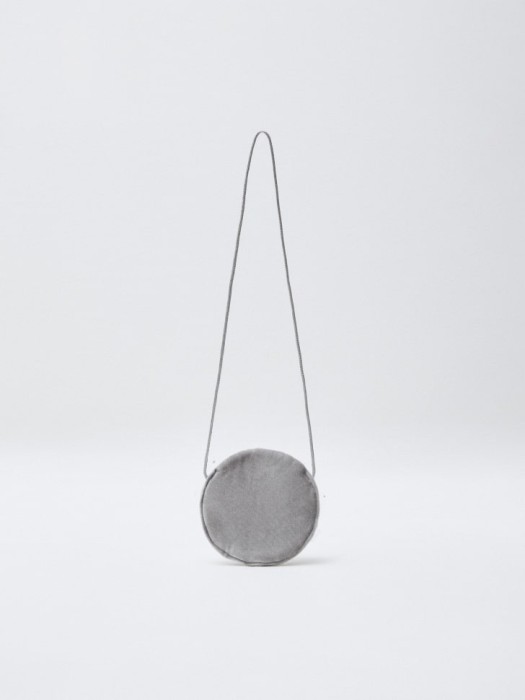 нарядная сумка кросс-боди для девочек по цене 799 руб вид справа