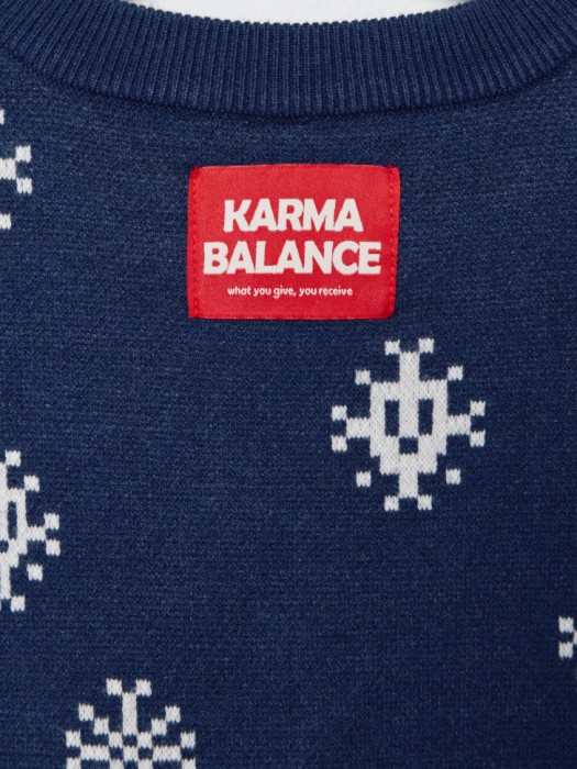 новогодний вязаный джемпер детский из россии вид сбоку