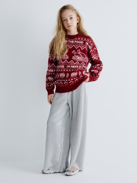 новогодний вязаный джемпер для девочек от бренда sela вид слева