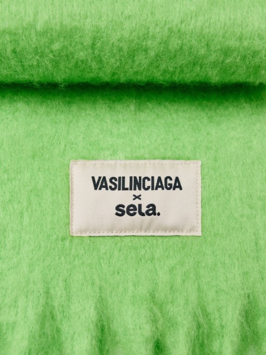 объемный шарф для девочек из коллекции  х vasilinciaga по цене 399 руб вид справа