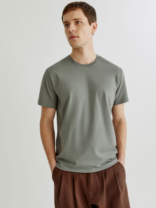 облегающая футболка адам 4610517875075 фотография