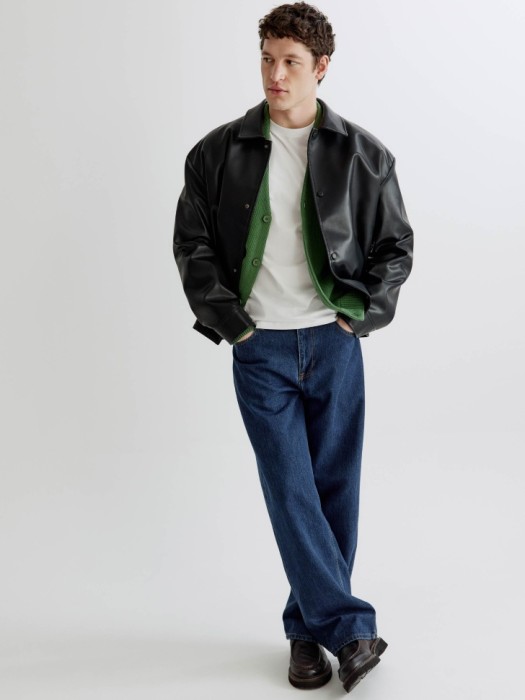 облегающая футболка адам от бренда sela вид слева