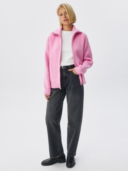 облегающая футболка кира от бренда sela вид слева