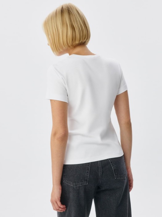 Товар с артикулом 4680798327983 вид сзади