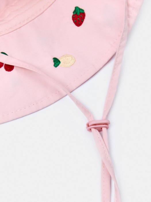 панама с завязками для малышей из россии вид сбоку