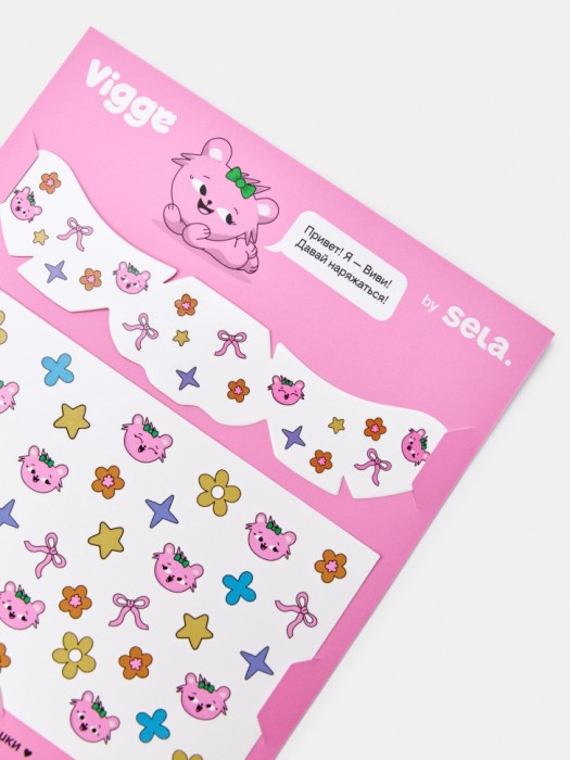 переводные веснушки от бренда sela вид слева