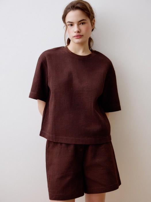 пижама из хлопковой вафельной ткани по цене 3699 руб вид справа