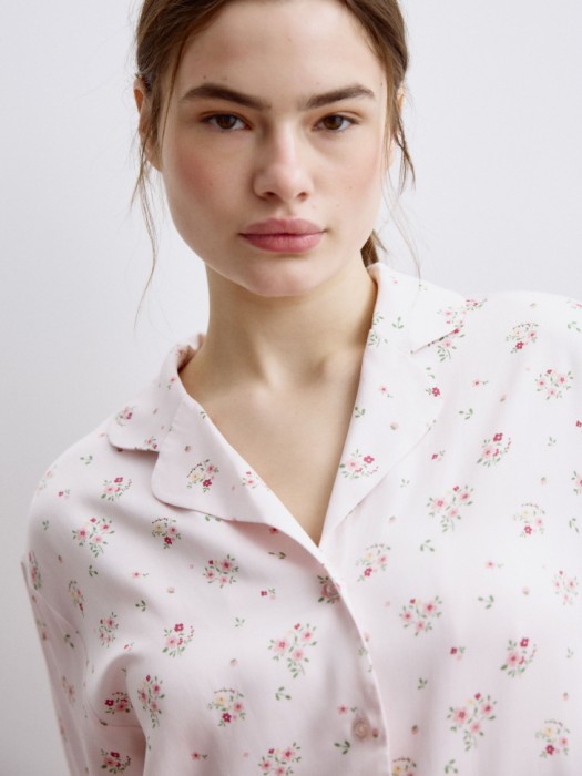 пижама из струящейся вискозы с принтом из вискозы спереди