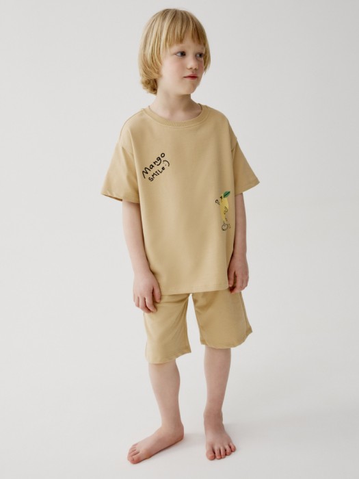 пижама с принтом для мальчиков от бренда sela вид слева