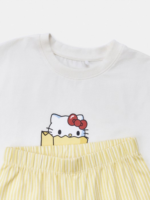 пижама с принтом hello kitty для девочек из россии вид сбоку