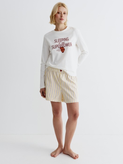 пижама с принтом  x союзмультфильм от бренда sela вид слева