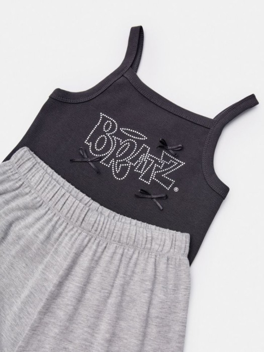пижама с топом и брюками для девочек из коллекции  x bratz из россии вид сбоку