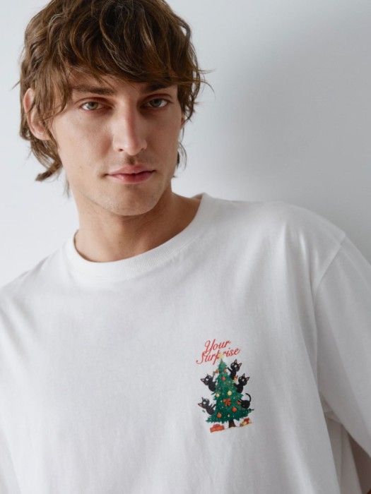 пижамная футболка с новогодним принтом из россии вид сбоку