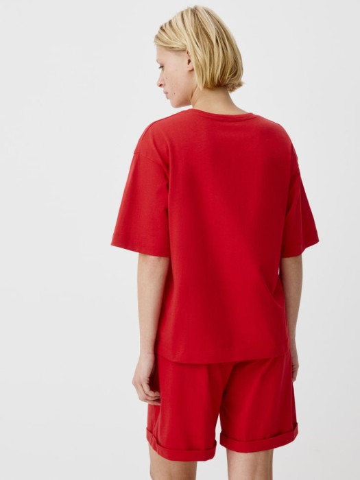 пижамная футболка с принтом и вышивкой по цене 1199 руб вид справа