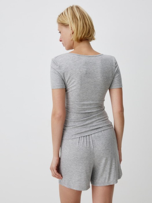 пижамная футболка по цене 799 руб вид справа