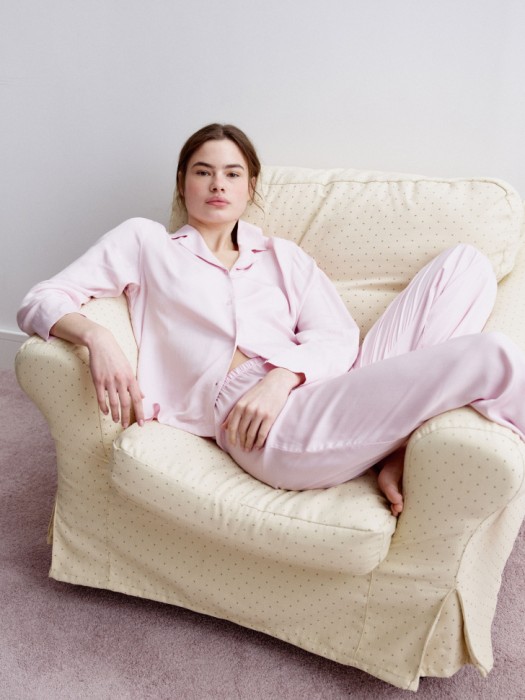 Продукция для женщин фото