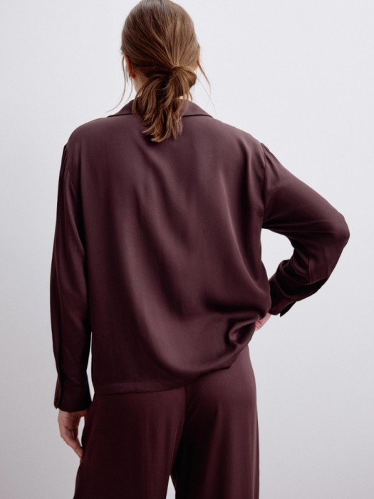 пижамная рубашка из струящейся вискозы из россии вид сбоку