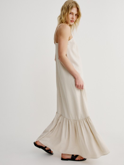 платье макси на бретелях из смесового льна от бренда sela вид слева
