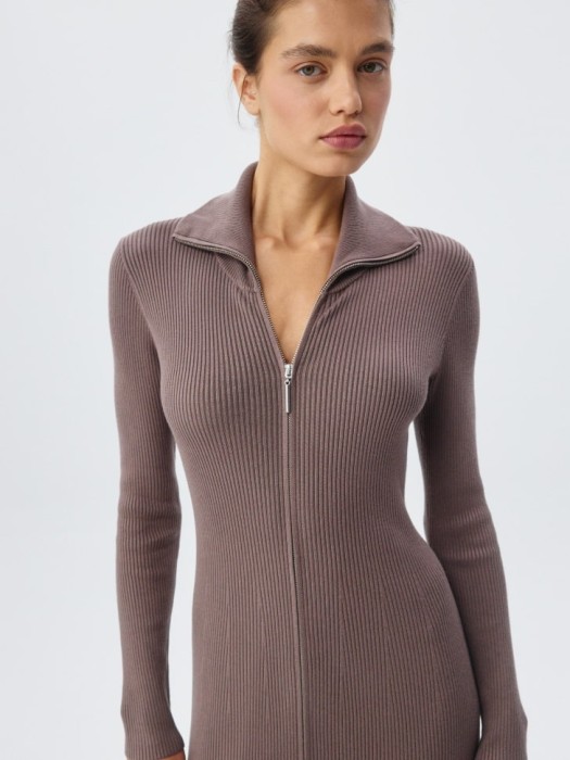 платье макси на молнии из вискозы спереди