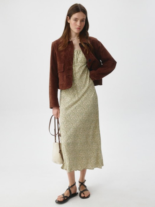 платье миди из вискозы от бренда sela вид слева