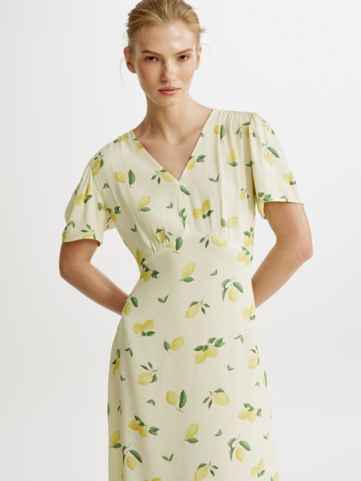 платье миди с принтом из вискозы от бренда sela вид слева