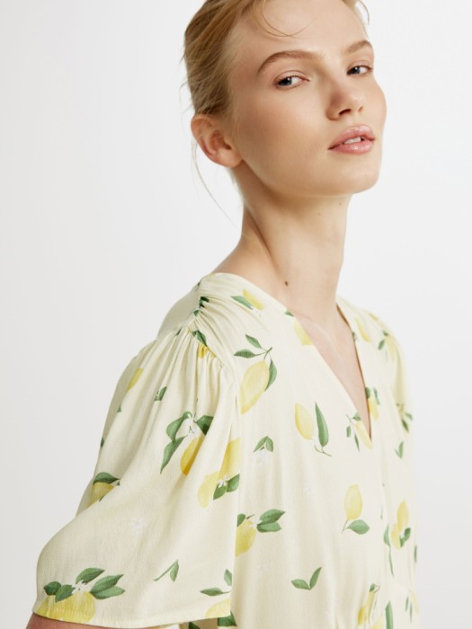 платье миди с принтом из вискозы по цене 3799 руб вид справа