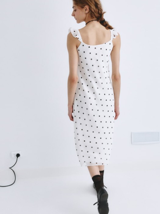 платье миди в горох из линейки  young по цене 2299 руб вид справа