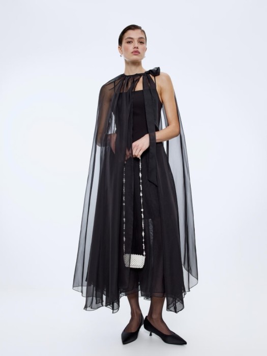 платье с шифоновой юбкой от бренда sela вид слева