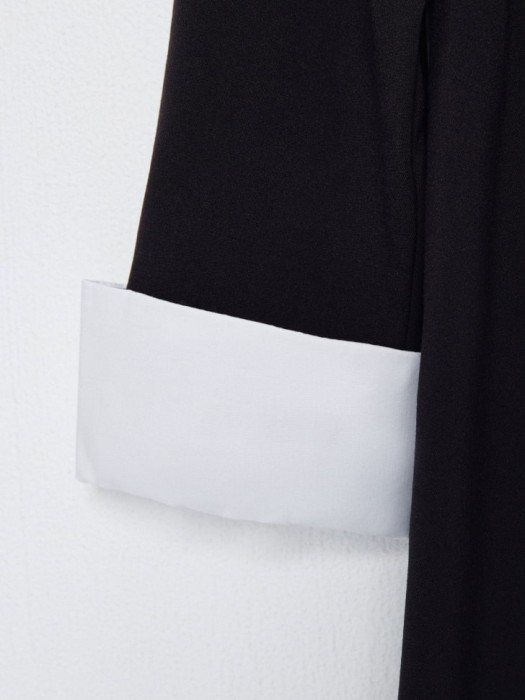 платье со съемным воротником и манжетами для девочек универсального стиля с лицевой стороны