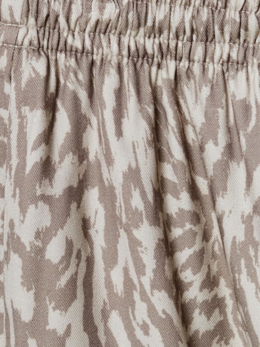 пляжные шорты с принтом из вискозы универсального стиля с лицевой стороны