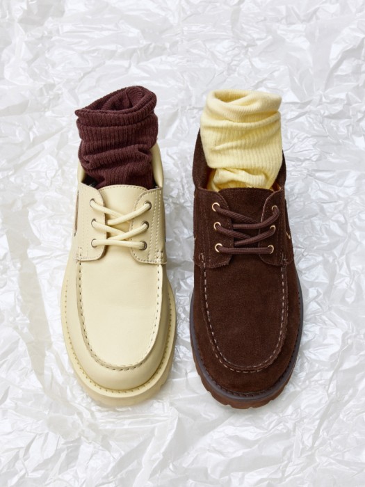 полуботинки из натуральной кожи со шнуровкой от бренда sela вид слева
