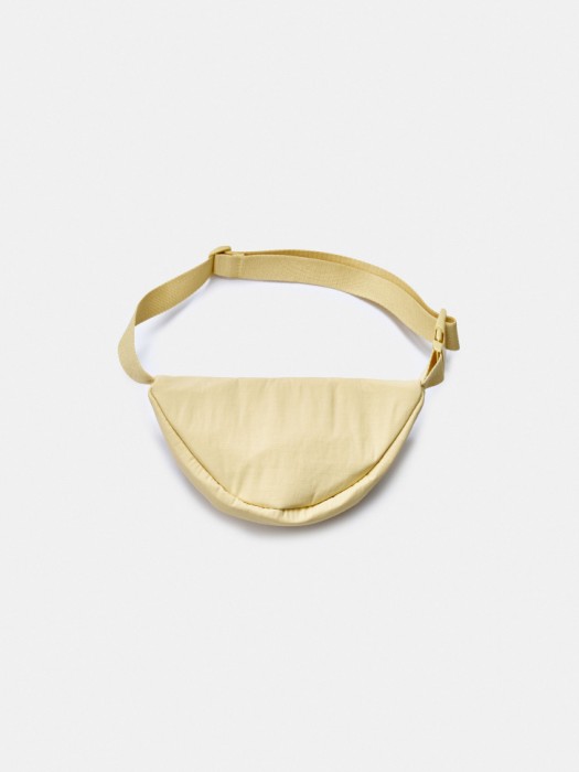 поясная сумка с вышивкой детская из россии вид сбоку