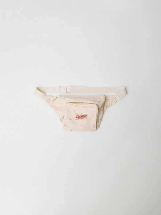 поясная сумка в горошек для девочки от бренда sela вид слева