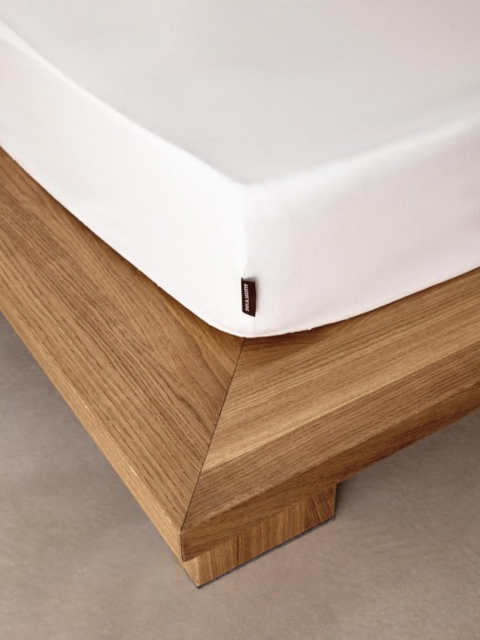 простыня на резинке 160х200 см от бренда sela вид слева