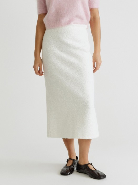 прямая юбка из ткани букле от бренда sela вид слева